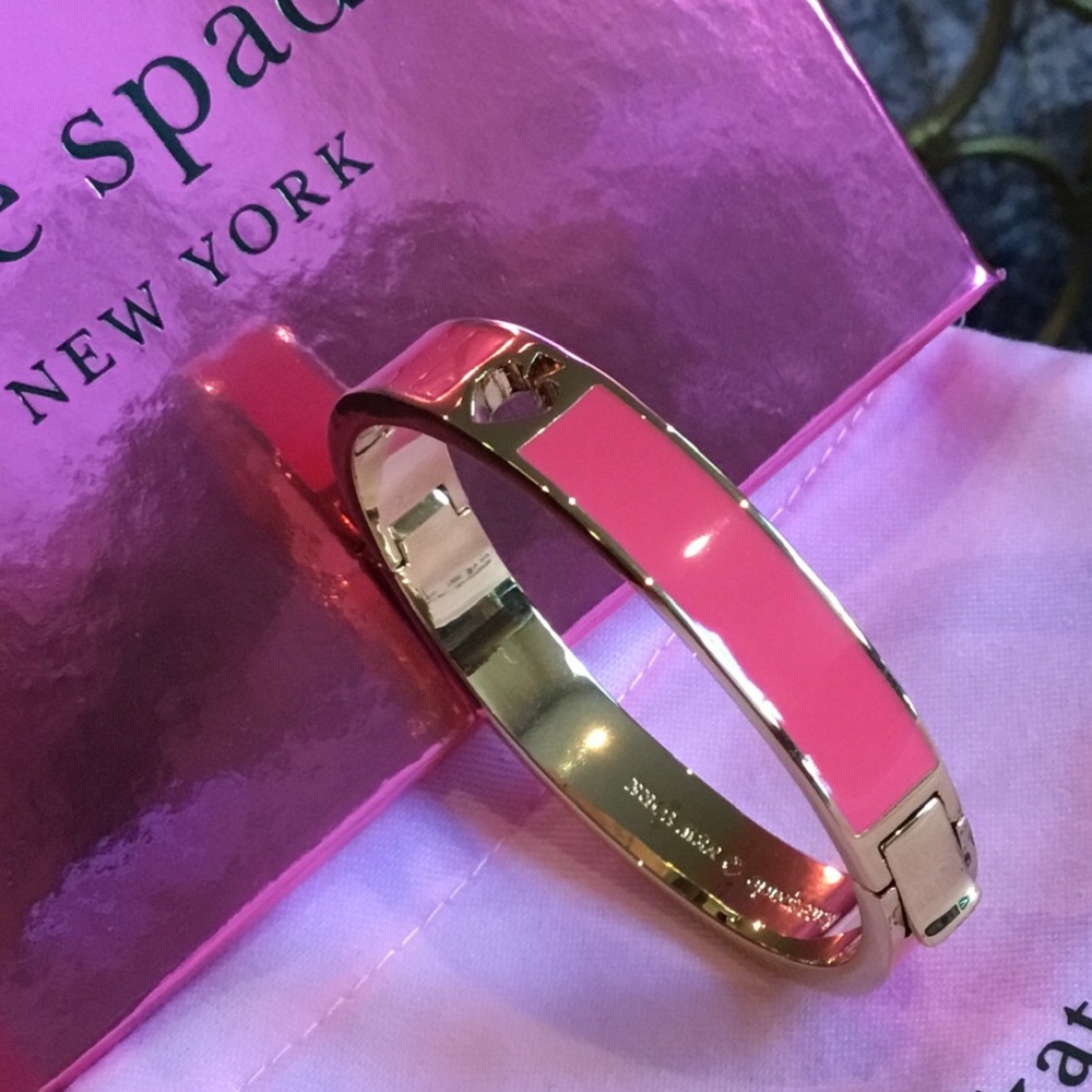 KATE SPADE CORAL HINGE BANGLE BRACELET - Picture 2 of 7